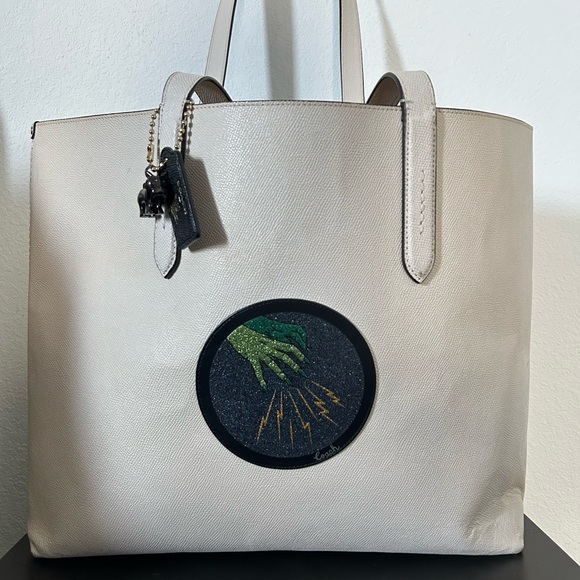 Wizard of Oz Coach Highline with motif tote *RARE* - Picture 15 of 16